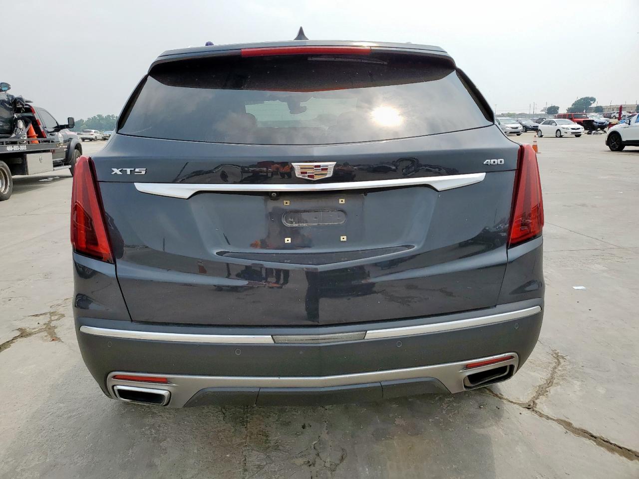 2021 Cadillac Xt5 Premium Luxury VIN: 1GYKNCRS5MZ227261 Lot: 57108385