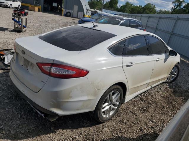  FORD FUSION 2015 Белый