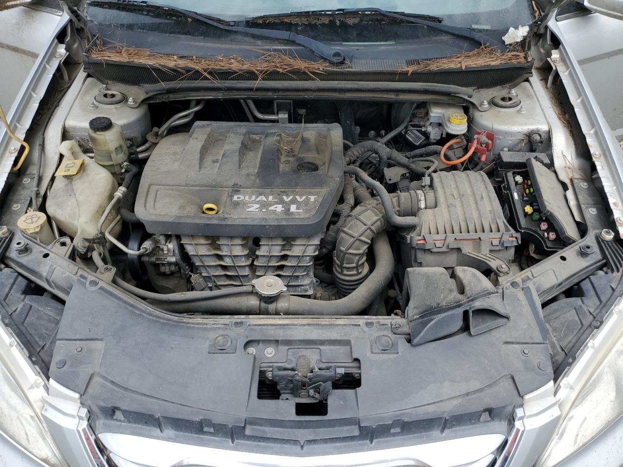 2012 Chrysler 200 Touring VIN: 1C3CCBBB1CN137622 Lot: 57439895