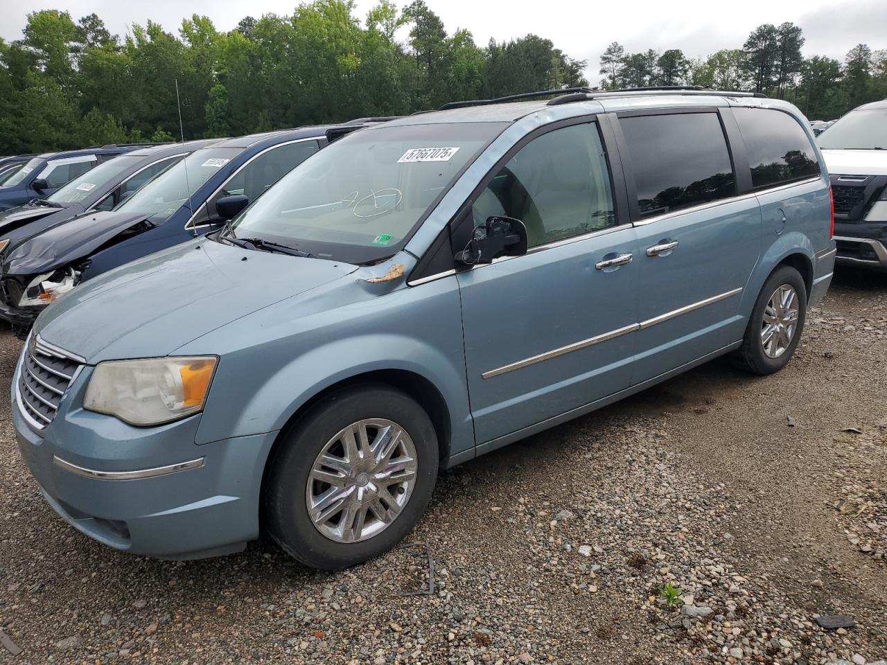 2008 Chrysler Town & Country Limited for Sale in Sandston, VA - Minor Dent/Scratches