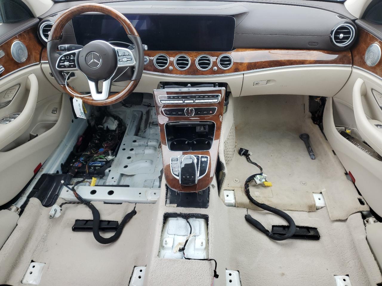 2020 Mercedes-Benz E 350 VIN: WDDZF8DBXLA748839 Lot: 54265805