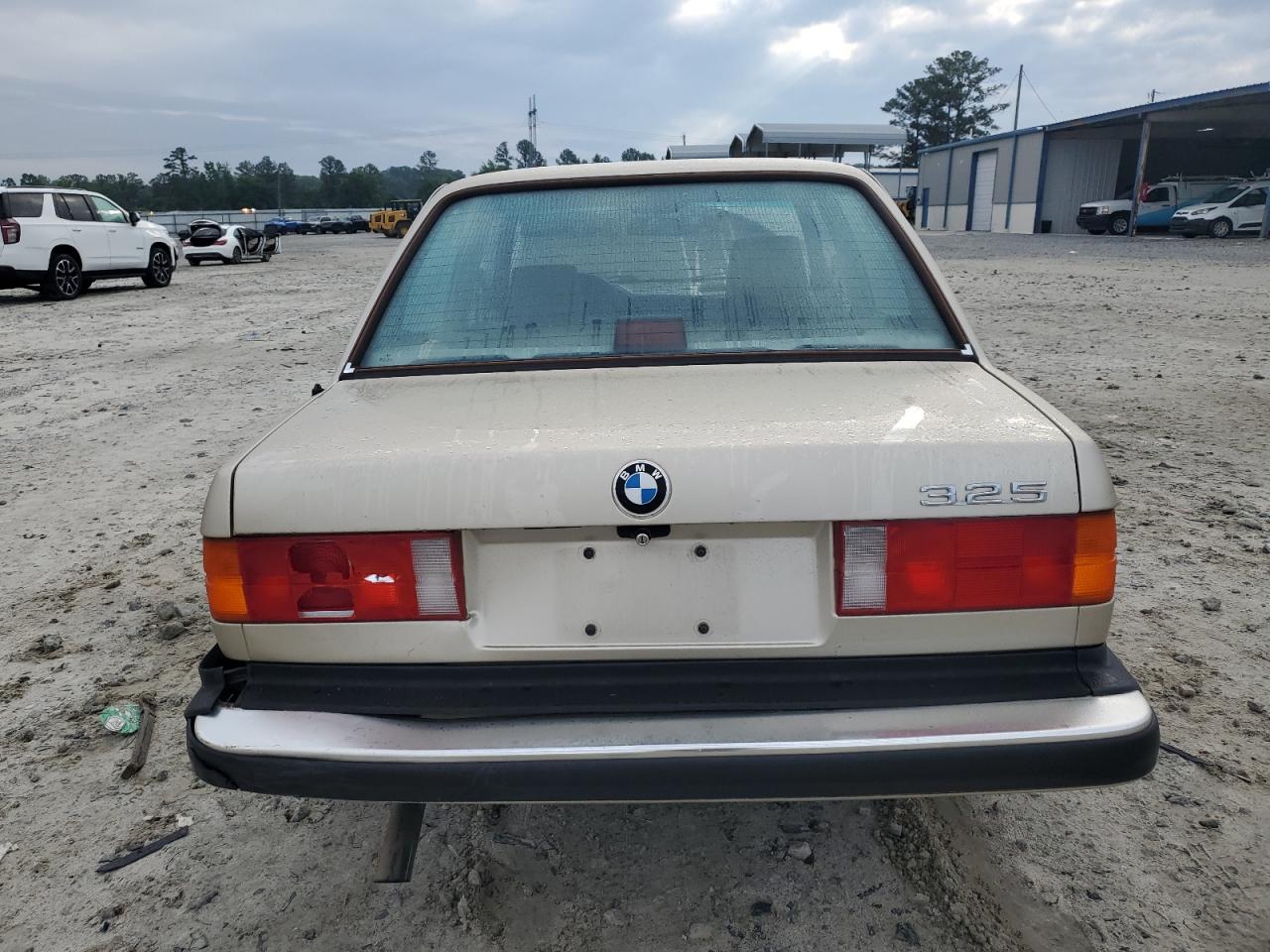 1987 BMW 325 E Automatic VIN: WBAAE6403H8820635 Lot: 55409915