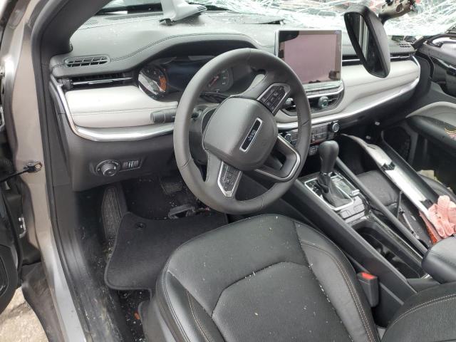  JEEP COMPASS 2023 Серебристый