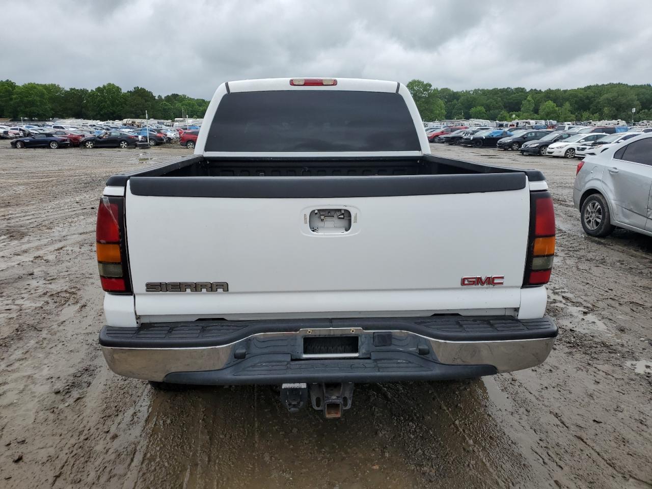 2004 GMC New Sierra K1500 VIN: 2GTEK13T241296662 Lot: 55756405
