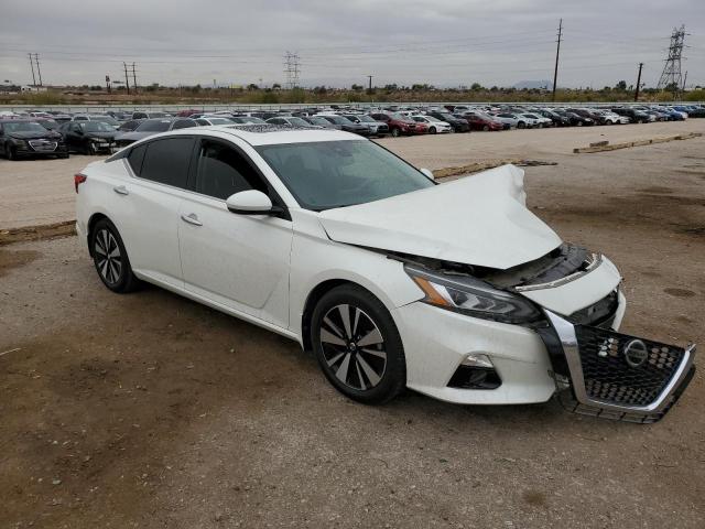  NISSAN ALTIMA 2019 White