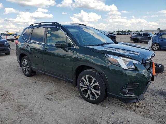  SUBARU FORESTER 2024 Green