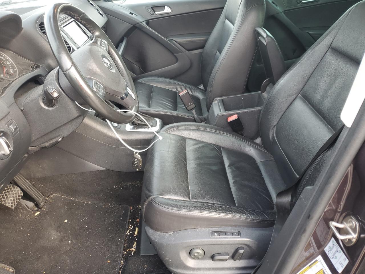 2016 Volkswagen Tiguan S VIN: WVGBV7AX9GW608858 Lot: 55341985