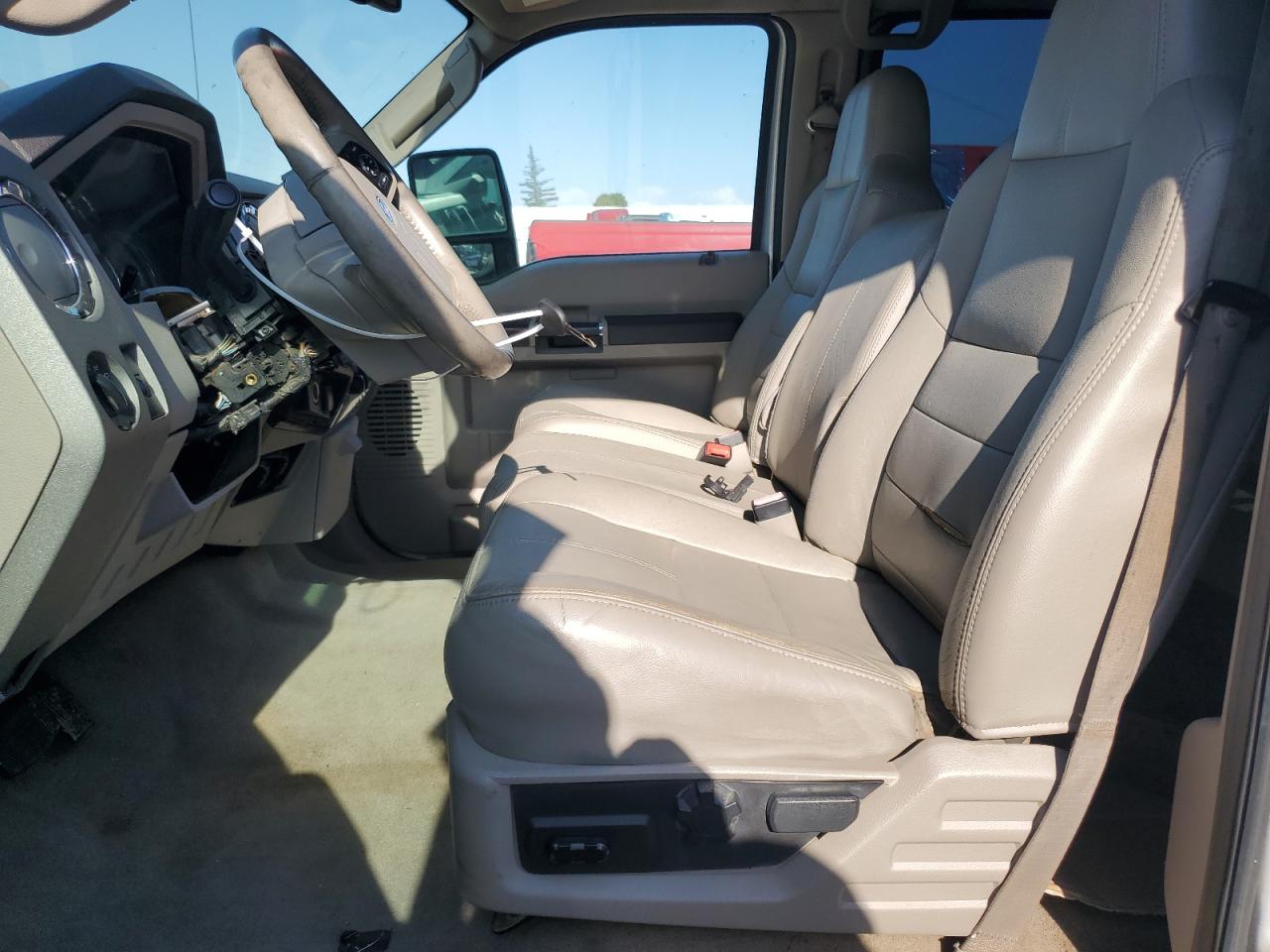 2008 Ford F350 - Image 7