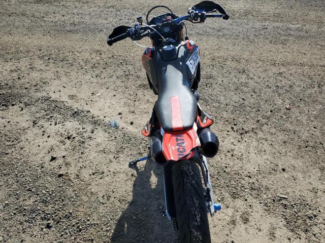 2025 DUCATI HYPERMOTARD   