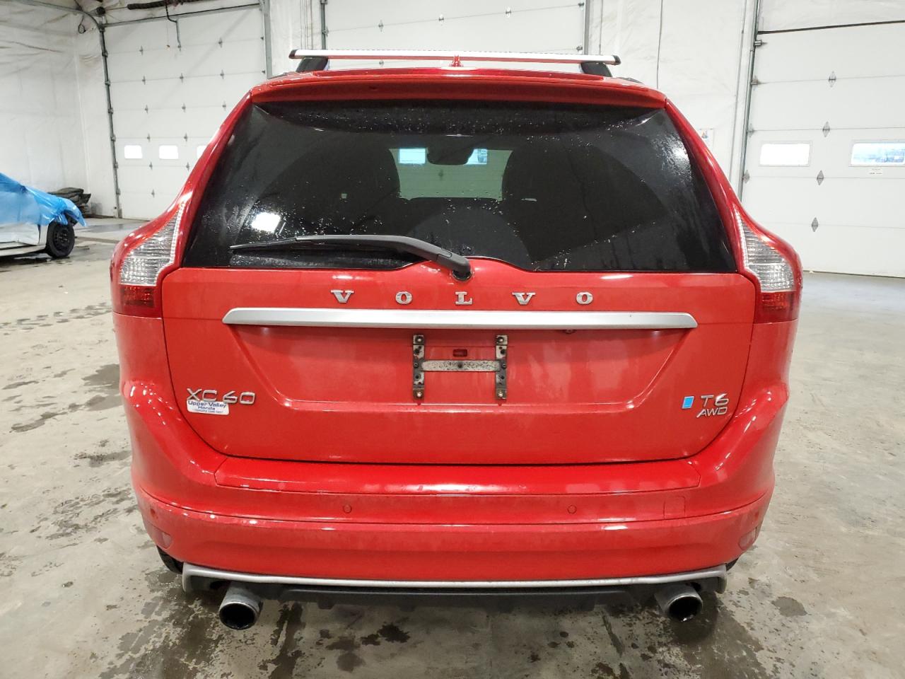 2015 Volvo Xc60 T6 R-Design Platinum VIN: YV4902RS5F2740354 Lot: 55669545