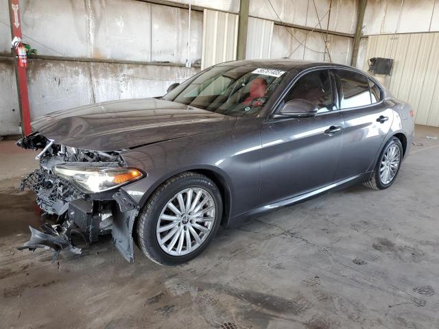 2022 Alfa Romeo Giulia 