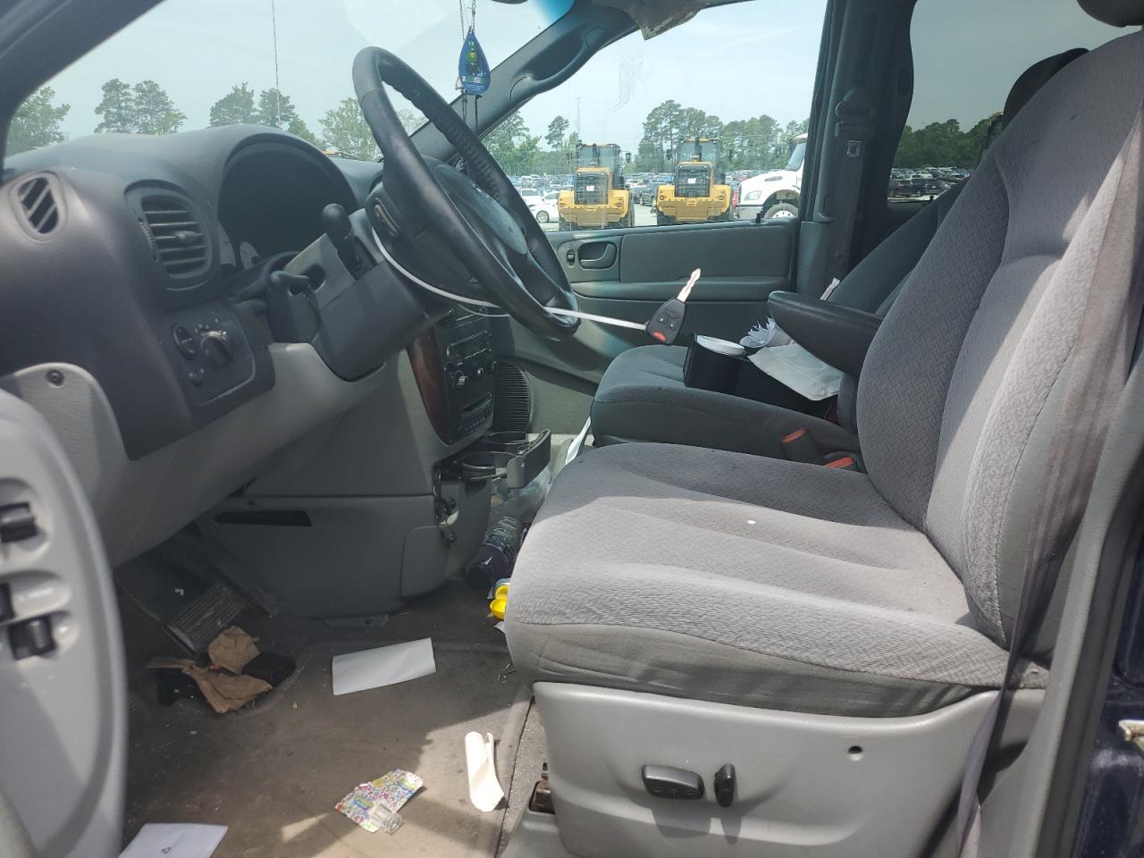 2005 Dodge Grand Caravan Sxt VIN: 2D4GP44L65R100545 Lot: 56351445