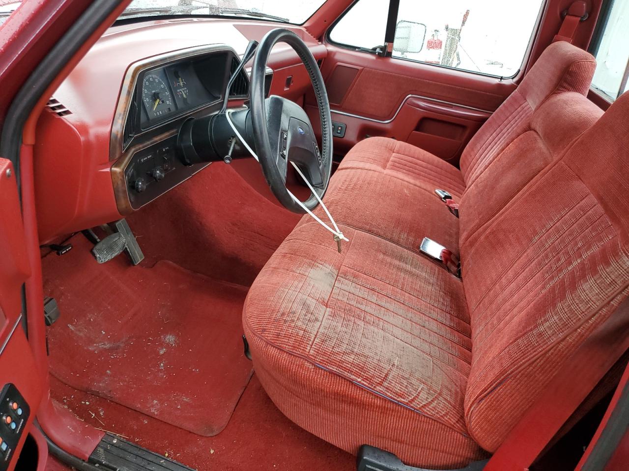 1989 Ford F150 VIN: 2FTDF15N2KCA90726 Lot: 55612495