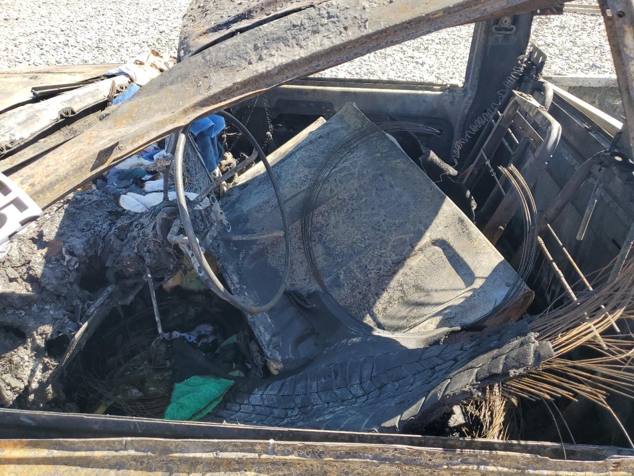 1997 Chevrolet Gmt-400 C1500 VIN: 1GBEC14M2VZ144057 Lot: 55340095