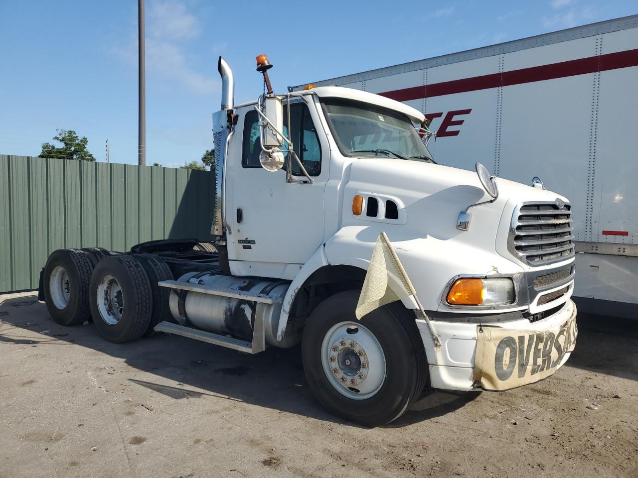 2005 Sterling Truck At 9500 за продажба в Apopka, FL - Minor Dent/Scratches