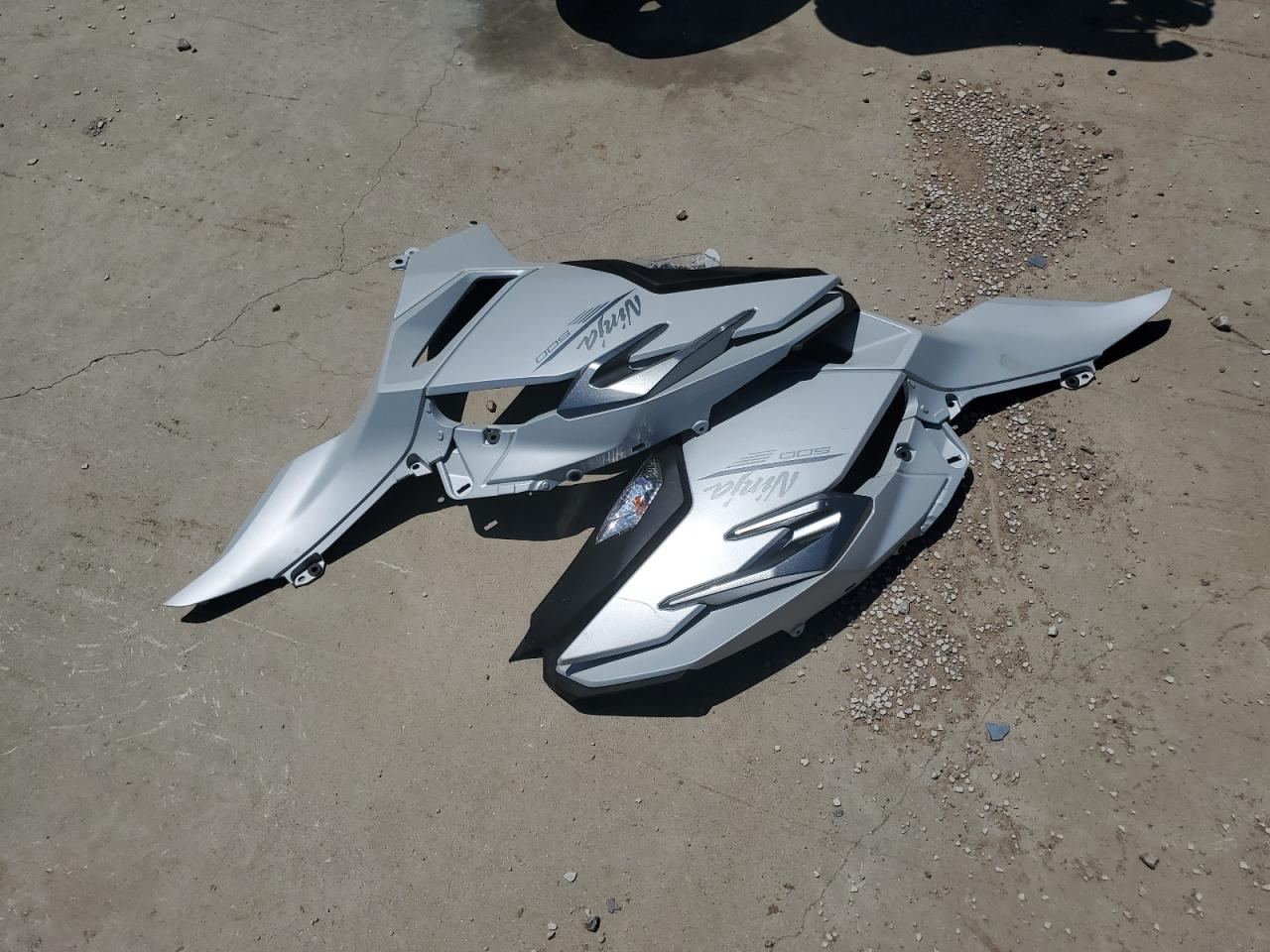 2025 Kawasaki Ex500 VIN: ML5EXGG18SDA54504 Lot: 56557875