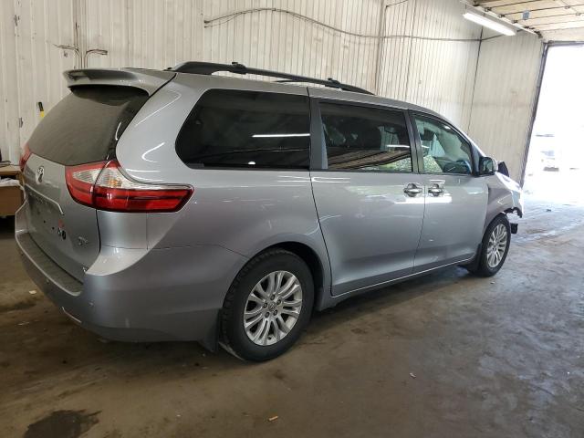 Minivans TOYOTA All Models 2017 Srebrny