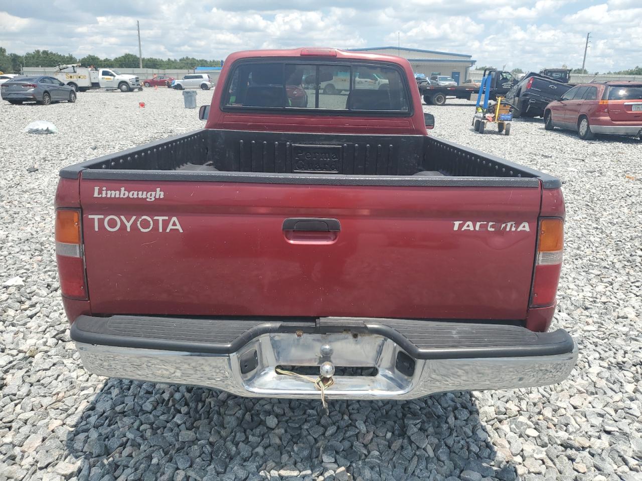 1998 Toyota Tacoma VIN: 4TANL42N1WZ017905 Lot: 56768645