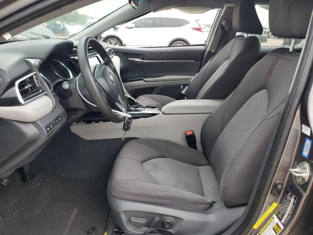  TOYOTA CAMRY 2018 Szary