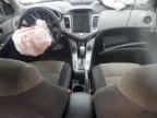 2013 Chevrolet Cruze Ls zu verkaufen in Cahokia Heights, IL - Front End
