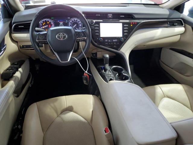 TOYOTA CAMRY 2020 Червоний