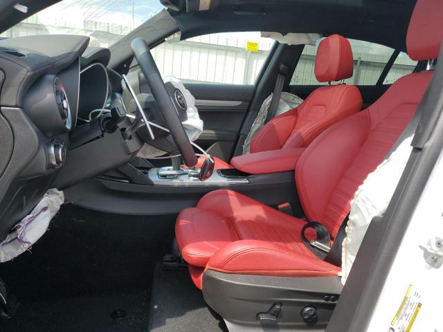  ALFA ROMEO STELVIO 2024 Белы