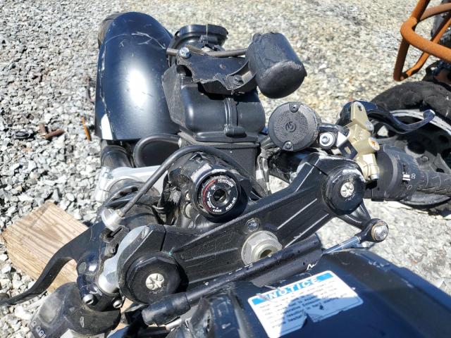  KAWASAKI ZX1002 L 2024 Черный