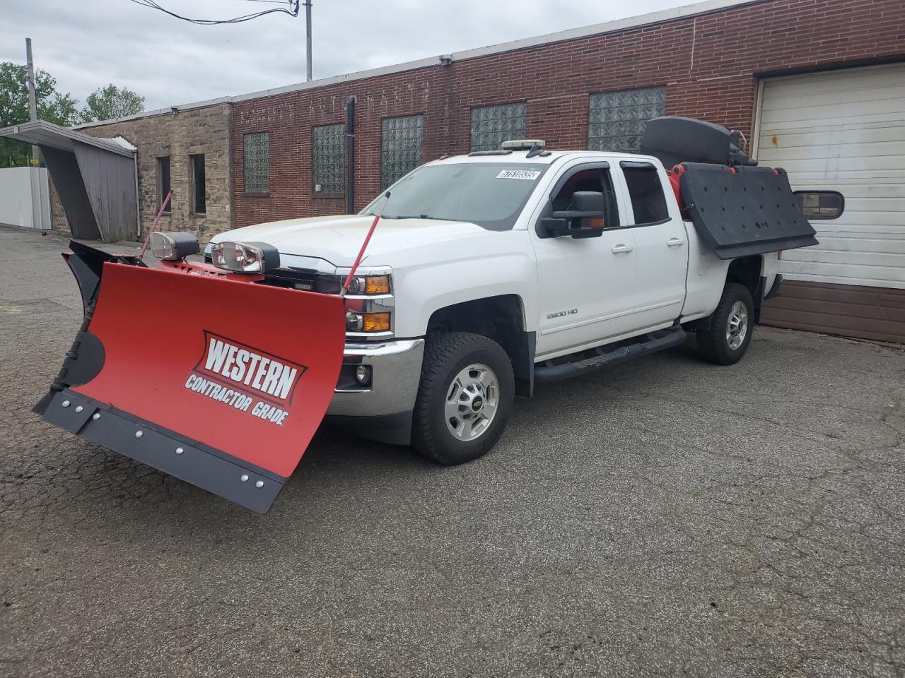 2018 Chevrolet Silverado K2500 Heavy Duty Lt for Sale in New Britain, CT - Minor Dent/Scratches