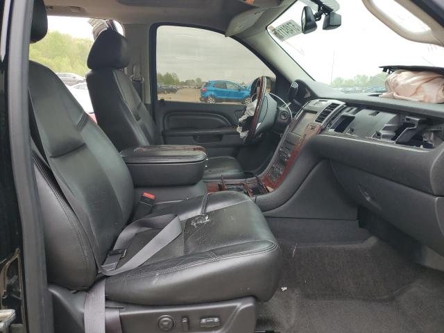  CADILLAC ESCALADE 2013 Czarny