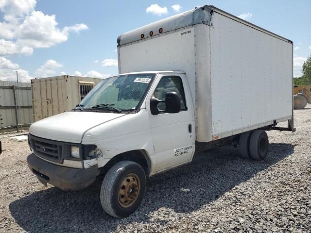 2004 Ford Econoline E350 Super Duty Cutaway Van