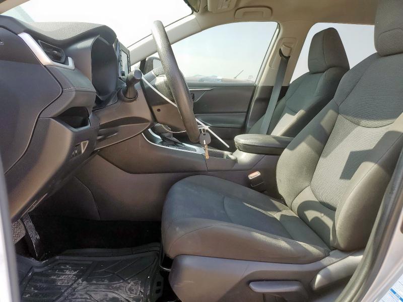  TOYOTA RAV4 2022 Сріблястий