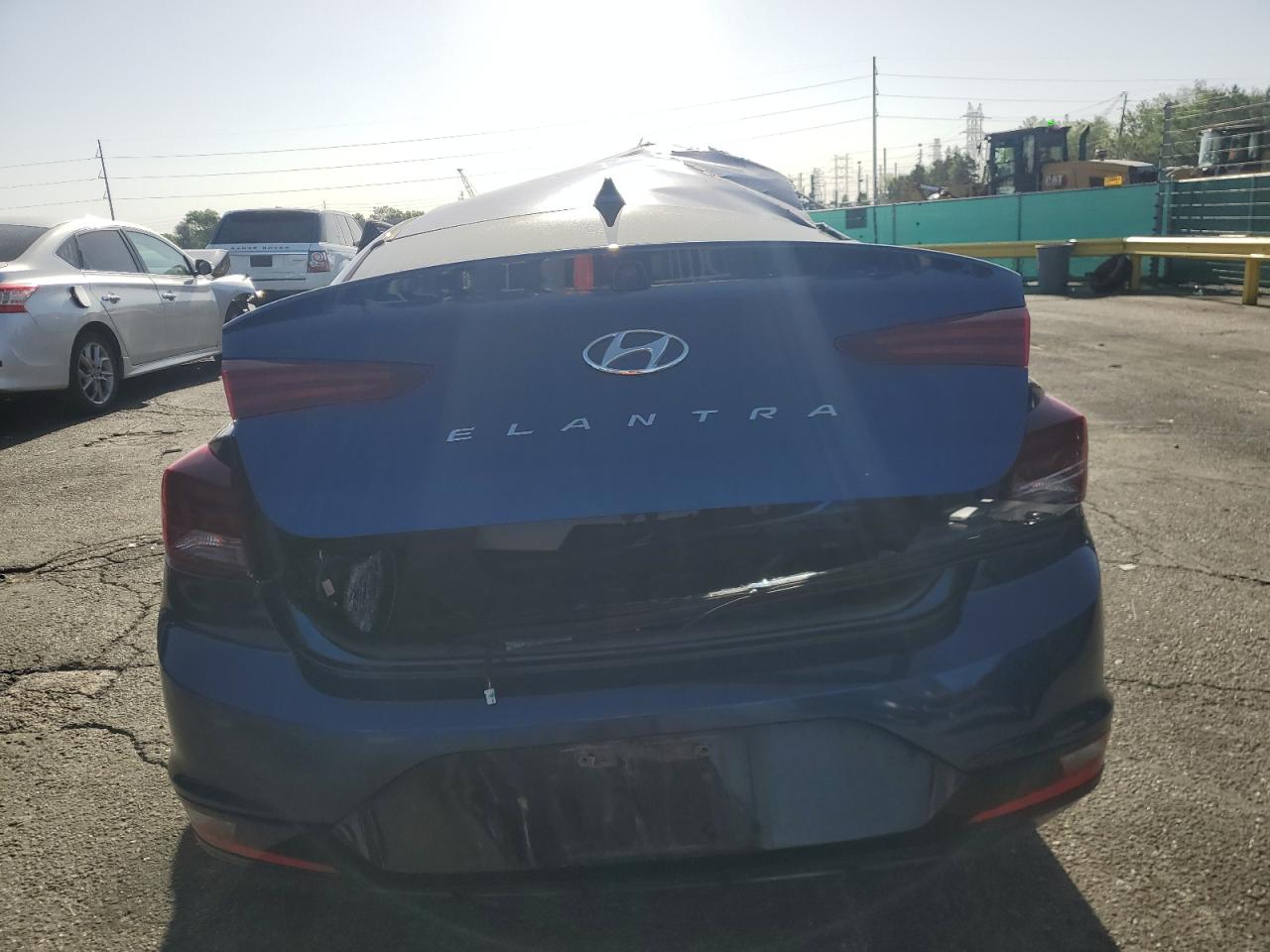 2020 Hyundai Elantra Sel VIN: 5NPD84LF1LH575796 Lot: 56185585