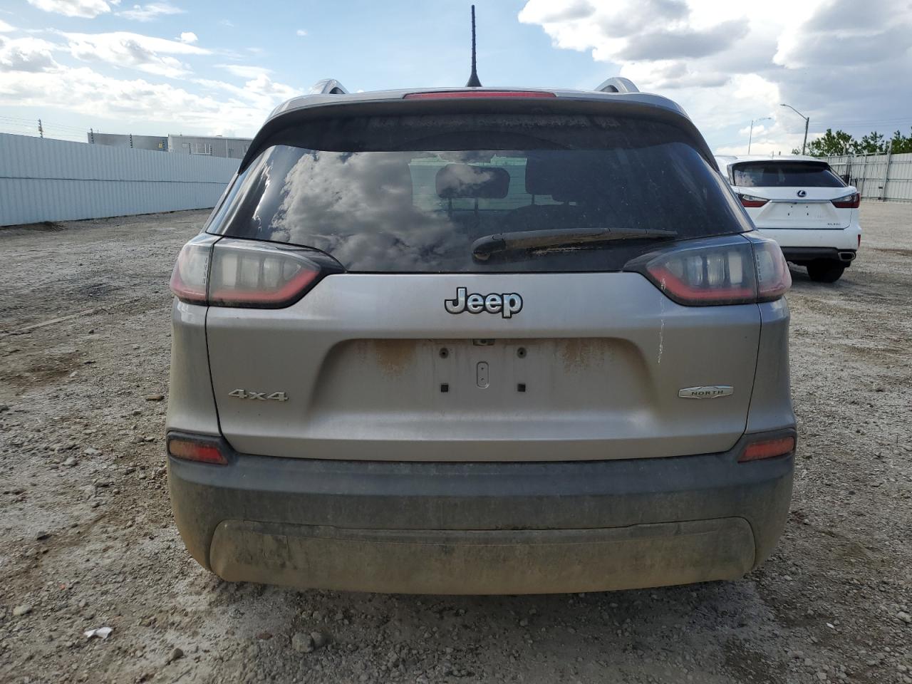 2019 Jeep Cherokee Latitude VIN: 1C4PJMCB3KD279116 Lot: 57139045