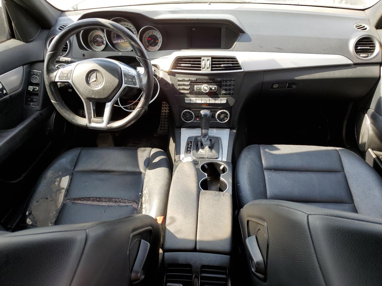 2012 Mercedes-Benz C 250 VIN: WDDGF4HB3CR209796 Lot: 57136035