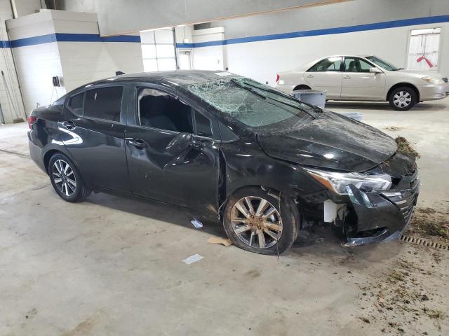  NISSAN VERSA 2023 Чорний