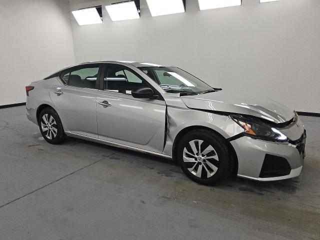  NISSAN ALTIMA 2024 Silver