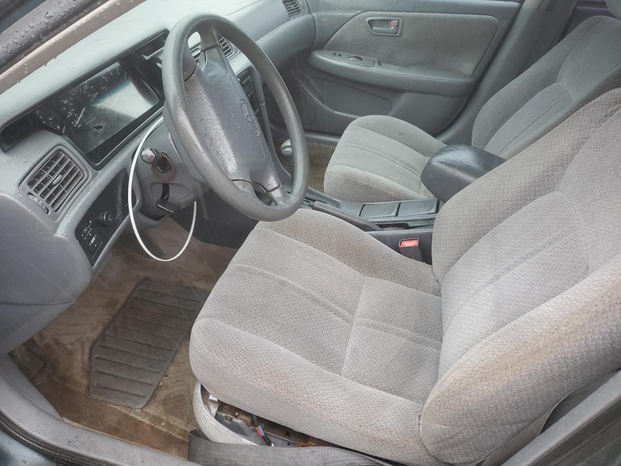 2001 Toyota Camry Ce VIN: JT2BG22K710561238 Lot: 56686255