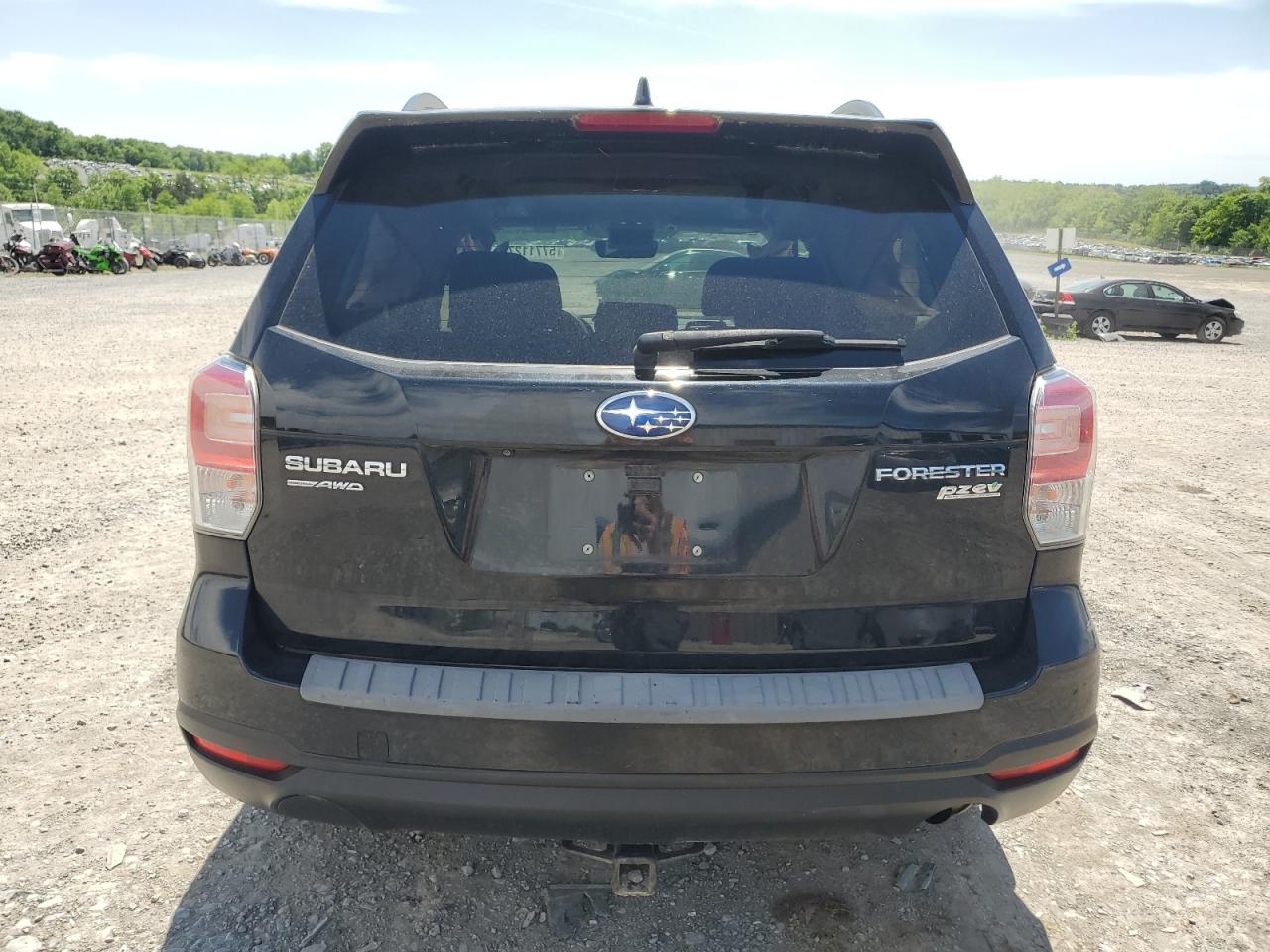 2017 Subaru Forester 2.5I Premium VIN: JF2SJAEC7HG581306 Lot: 57711275