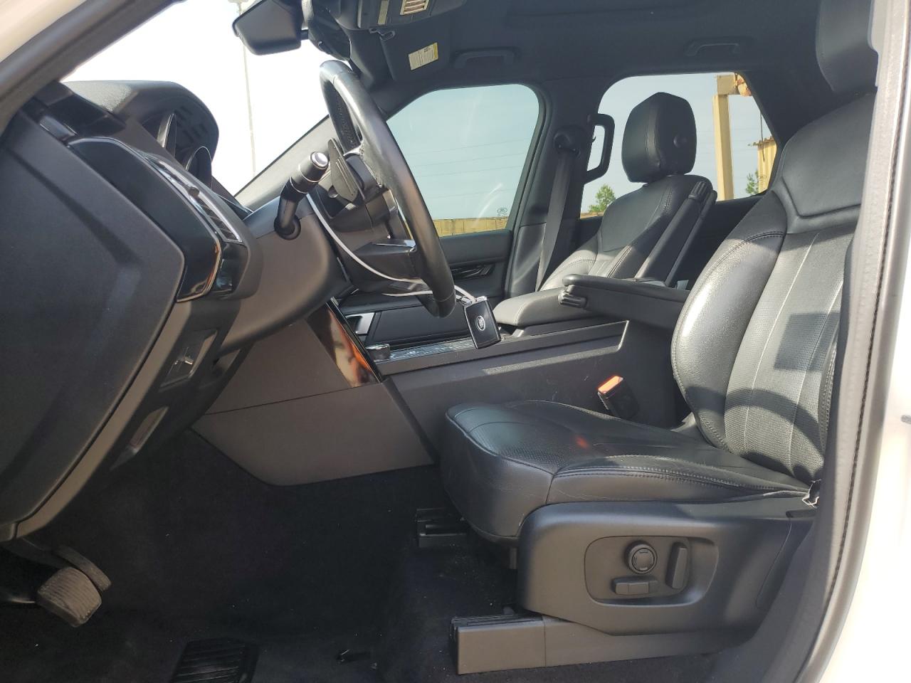 2020 Land Rover Discovery Se VIN: SALRG2RV2L2429333 Lot: 57302935