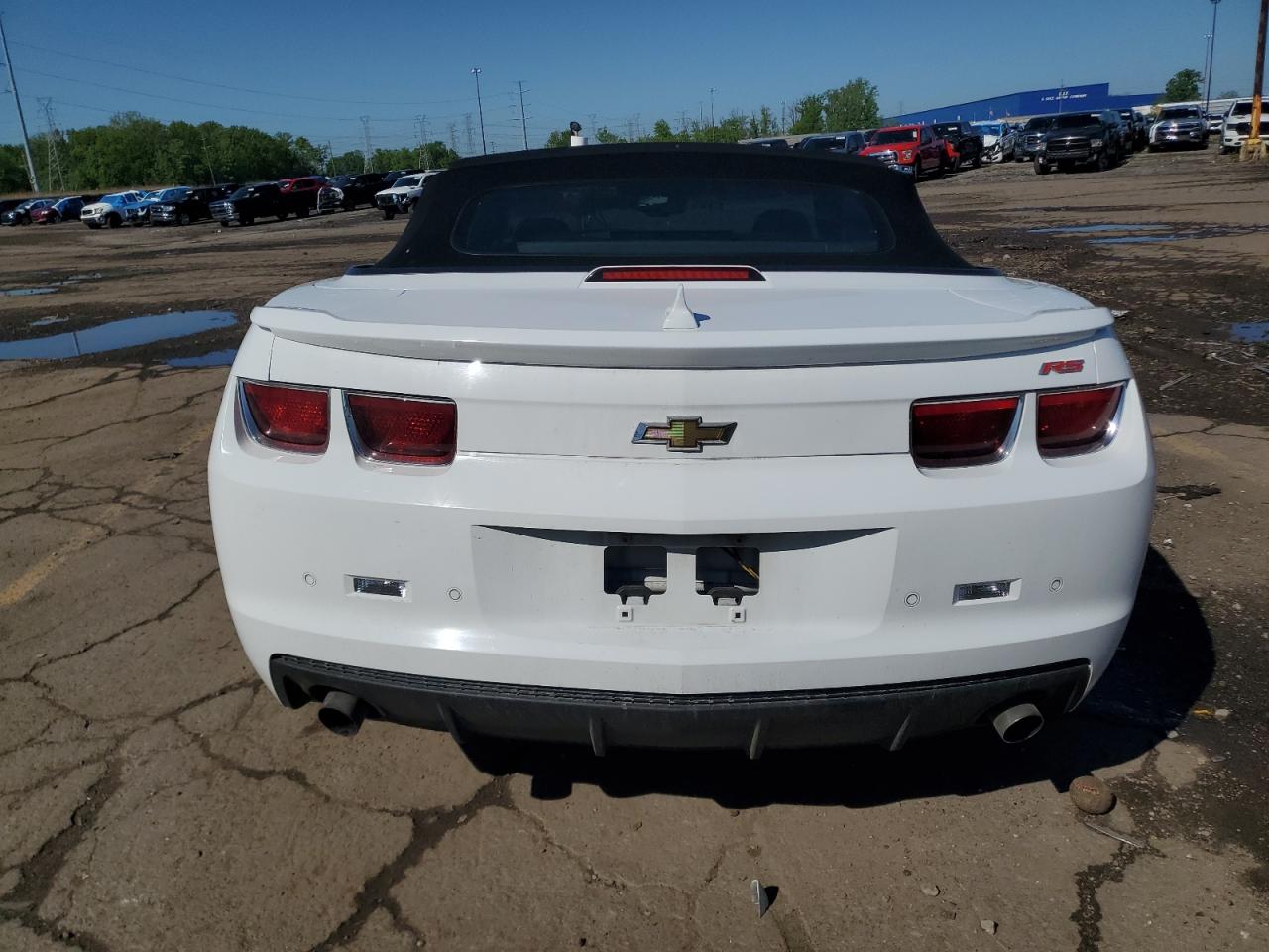 2011 Chevrolet Camaro Lt VIN: 2G1FC3DD9B9207052 Lot: 57217725