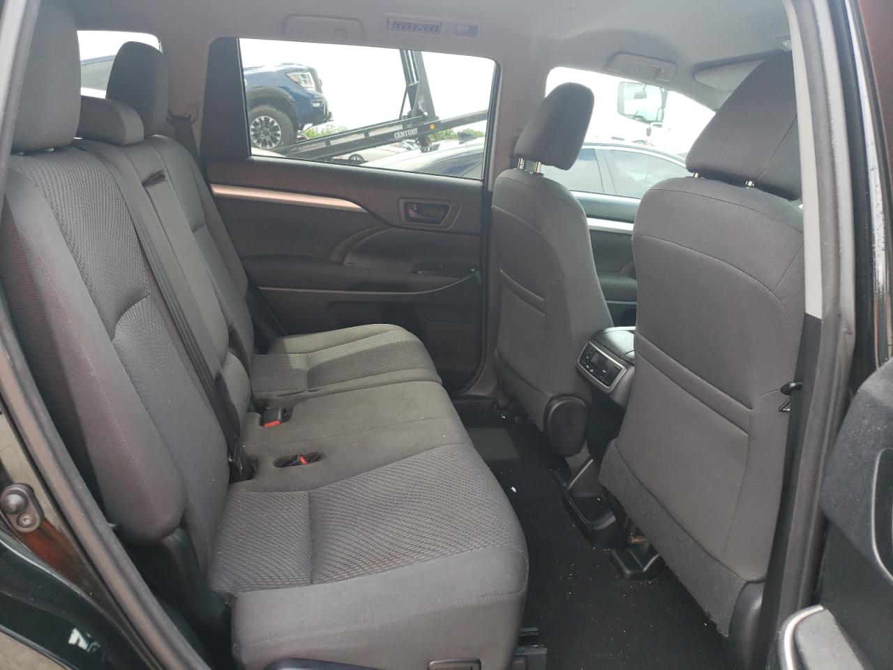 2016 Toyota Highlander Le VIN: 5TDBKRFH4GS348640 Lot: 56398355