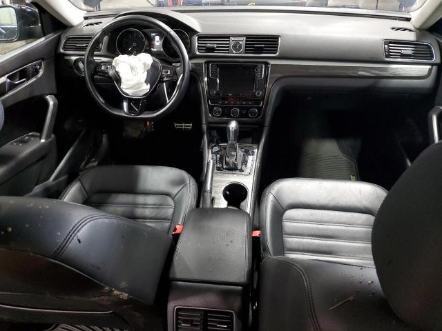  VOLKSWAGEN PASSAT 2017 Черный