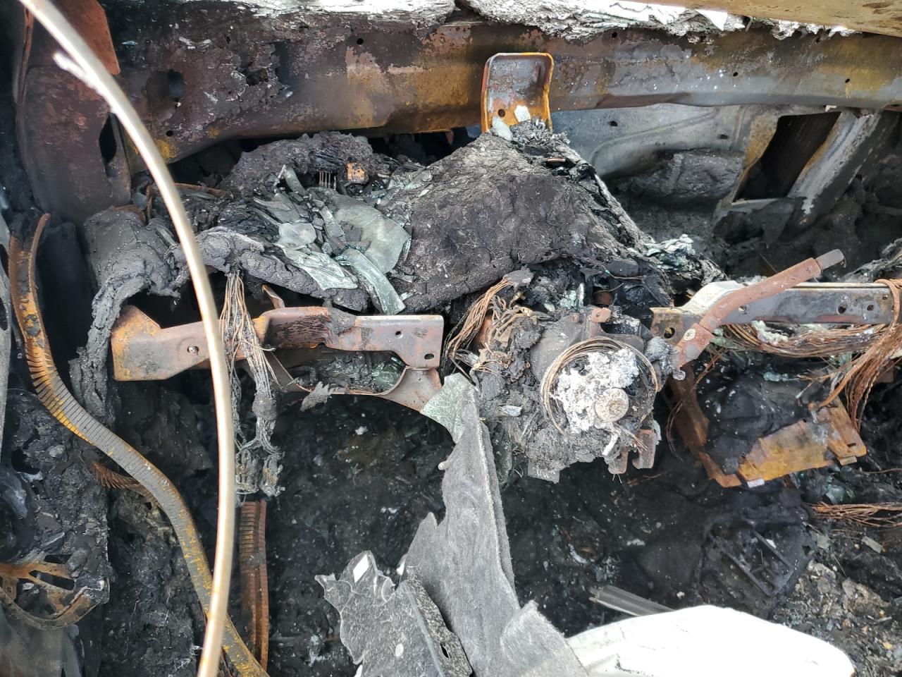 2005 Mercury Grand Marquis Ls VIN: 2MEFM75W35X606176 Lot: 56355525