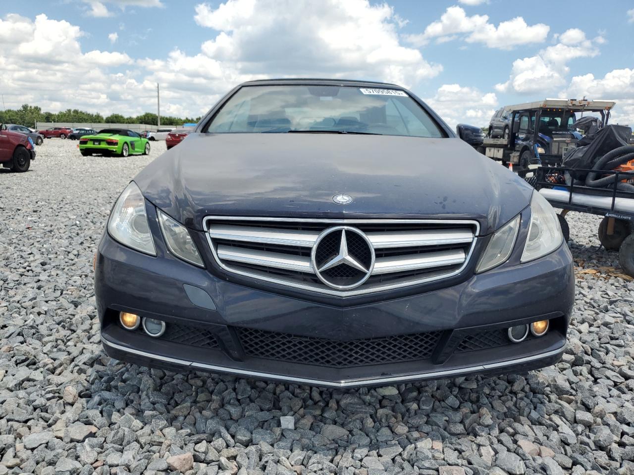 Image 5 of 2011 Mercedes-Benz E-klasse salvage vehicle - Lot #57095815 at Copart