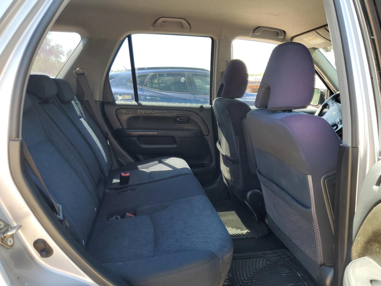 2005 Honda Cr-V Lx VIN: JHLRD68585C009553 Lot: 56701385