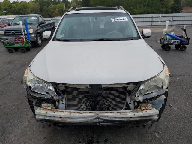 Паркетники SUBARU FORESTER 2012 Білий