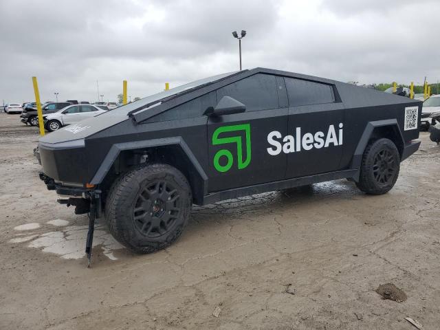 TESLA CYBERTRUCK 2024