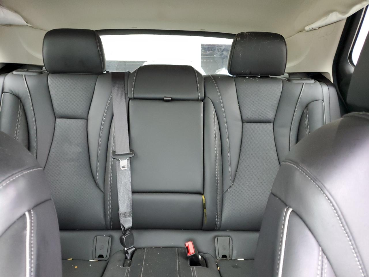 2021 Buick Envision Essence VIN: LRBFZPR41MD102256 Lot: 52940085