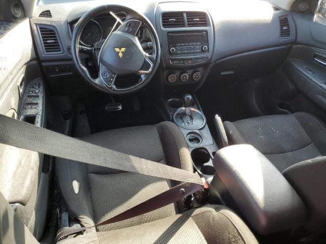  MITSUBISHI OUTLANDER 2016 Biały