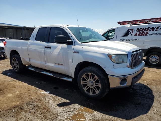 Pickups TOYOTA TUNDRA 2012 Biały